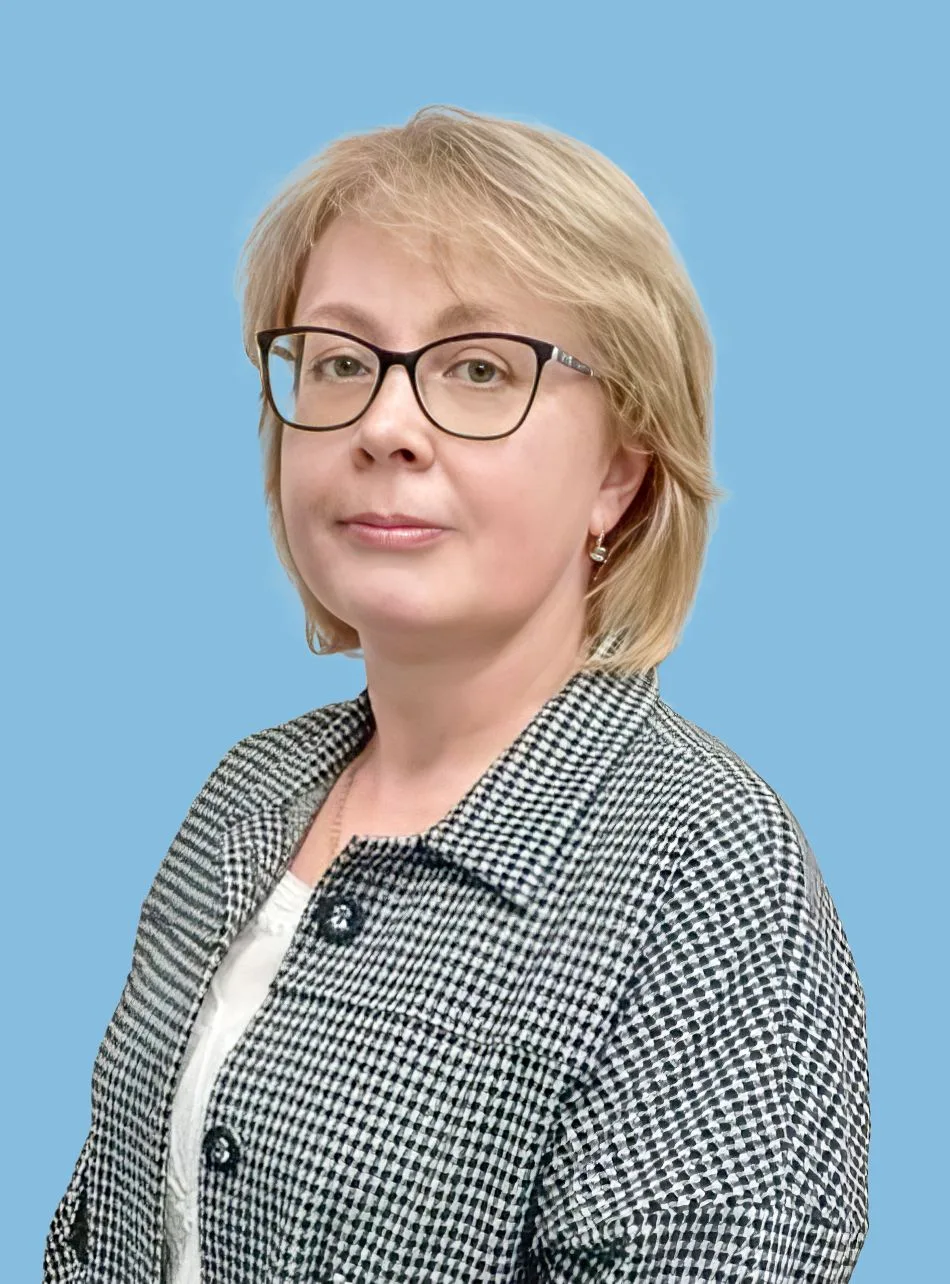Эмирова Наталья Юрьевна.